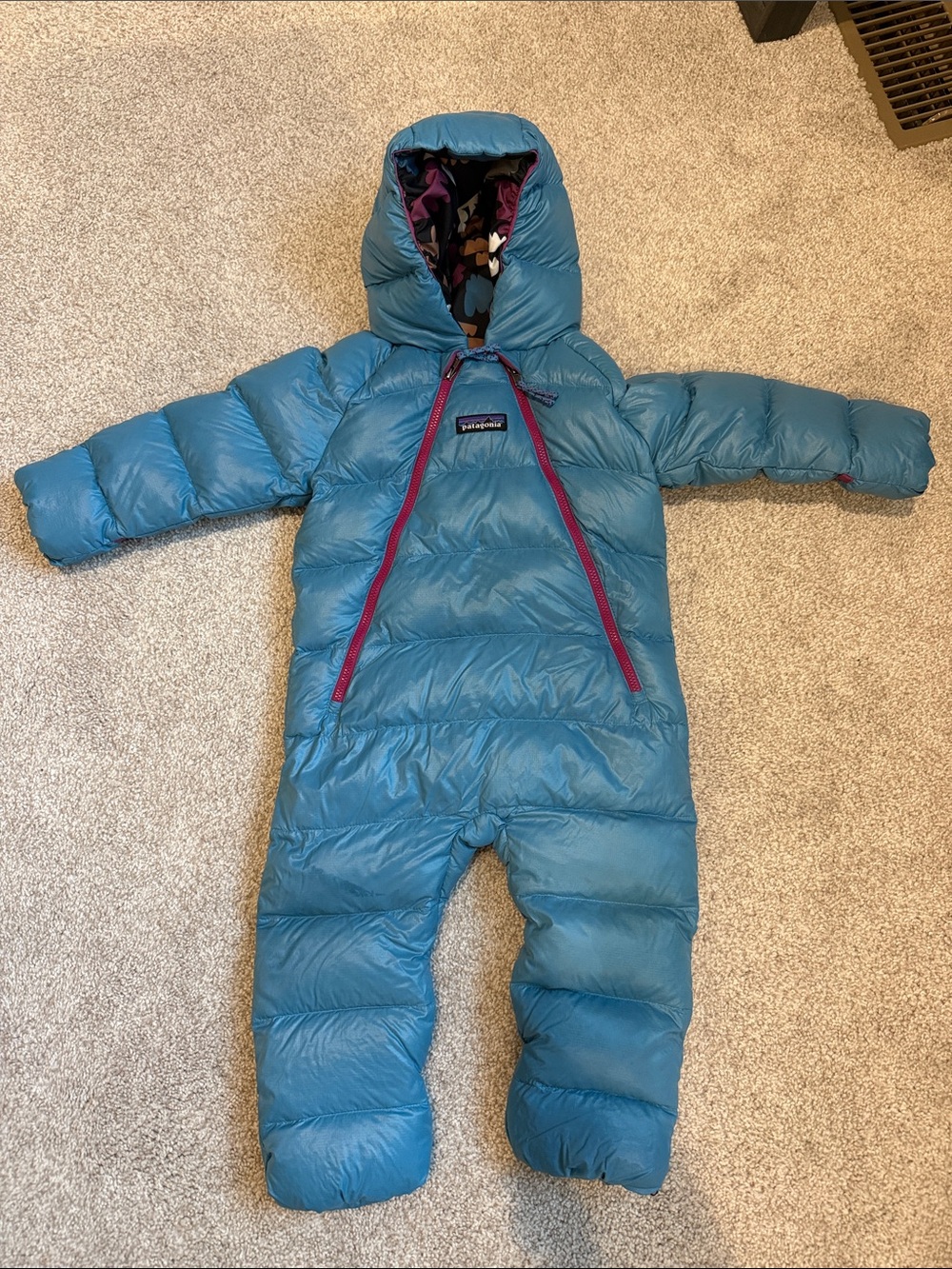 Patagonia Teal Down Infant Bunting with Magenta Zippers